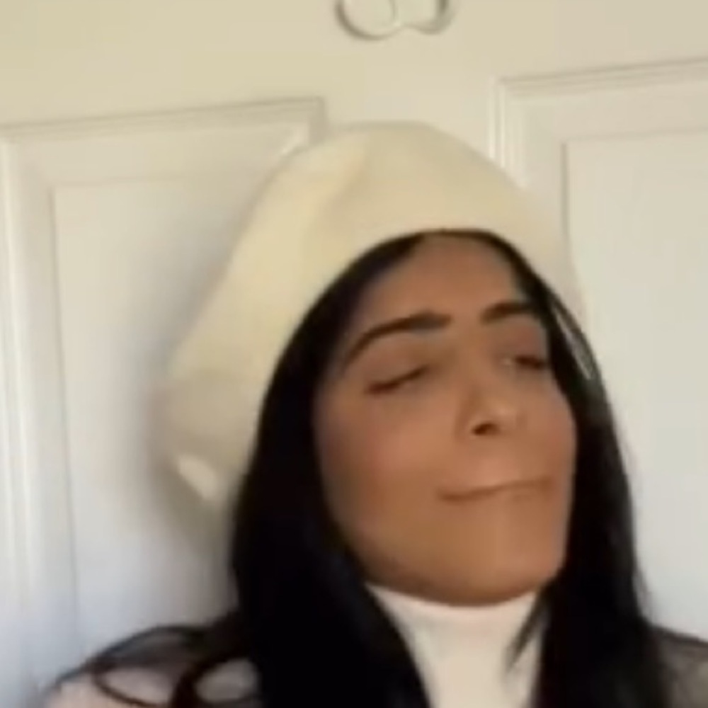Cream Beret Hat - Picture 3 of 3